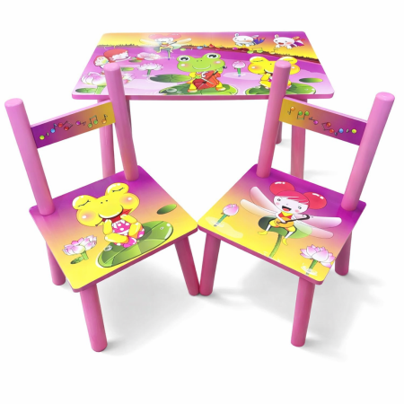 طاولة خشب مع كرسيين