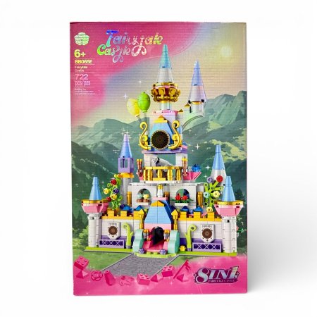 لعبة تركيب قصر القصص الخيالية (722 قطعة) – 8 في 1 (Fairytale Castle)