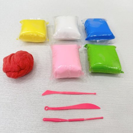 ملتينة نظيفة وناعمة للأطفال ( super clay )