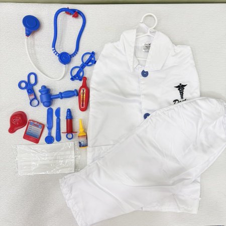 زيّ الطبيب للأطفال